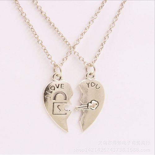 Best Friends Love Heart Couple Necklace